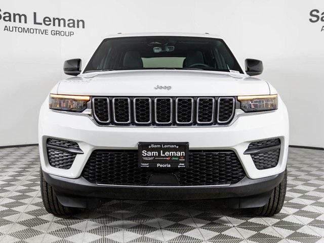 new 2025 Jeep Grand Cherokee car, priced at $33,830