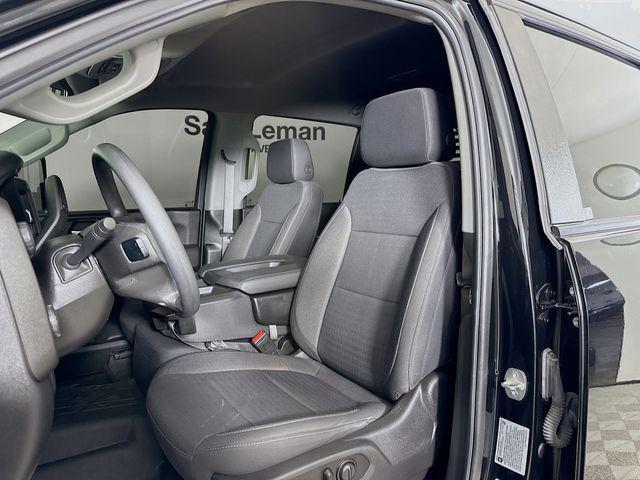 used 2022 Chevrolet Silverado 2500 car, priced at $41,900