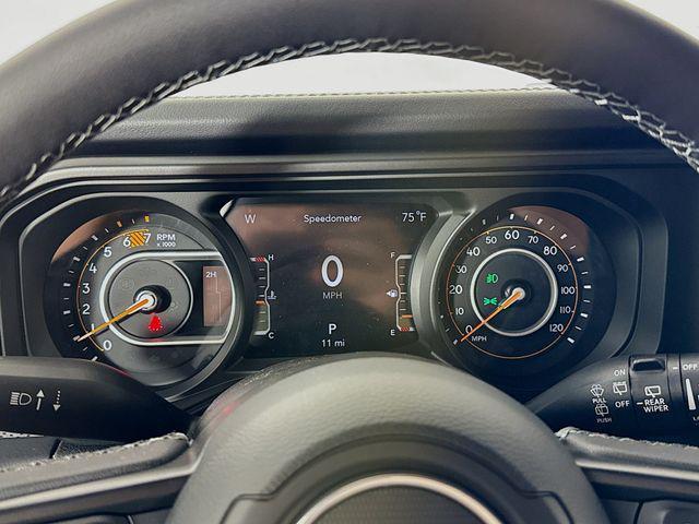 new 2025 Jeep Wrangler car, priced at $61,665