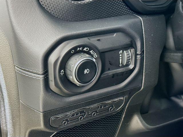 new 2025 Jeep Wrangler car, priced at $61,665