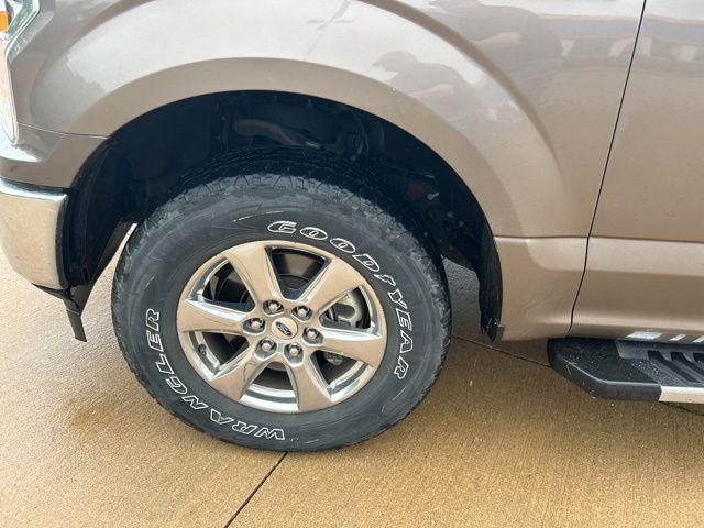 used 2019 Ford F-150 car, priced at $27,495