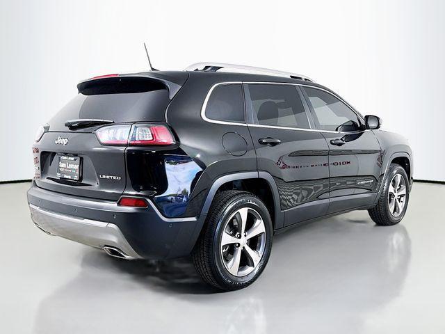 used 2021 Jeep Cherokee car, priced at $22,995