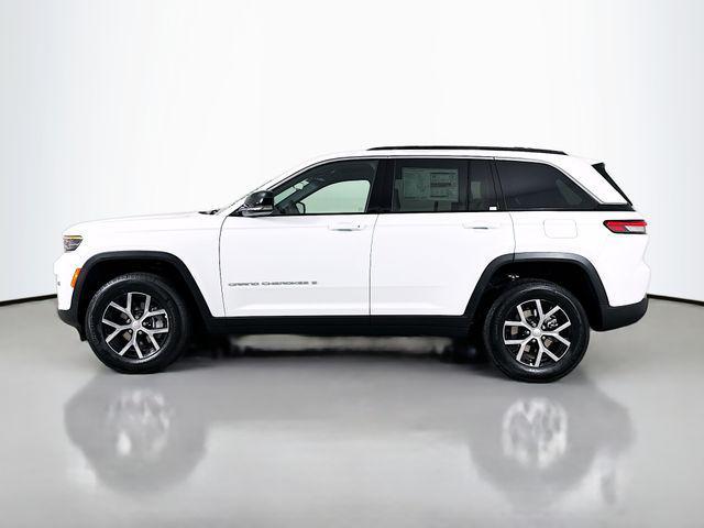 new 2025 Jeep Grand Cherokee car, priced at $41,415