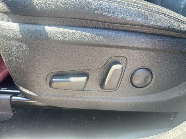 used 2020 Hyundai Santa Fe car, priced at $15,975