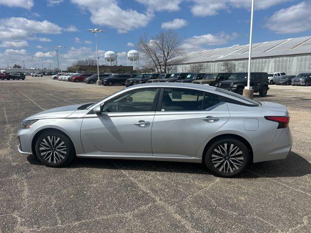 used 2023 Nissan Altima car, priced at $18,595