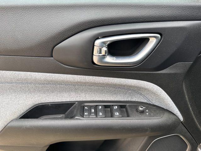 used 2022 Jeep Compass car, priced at $21,995