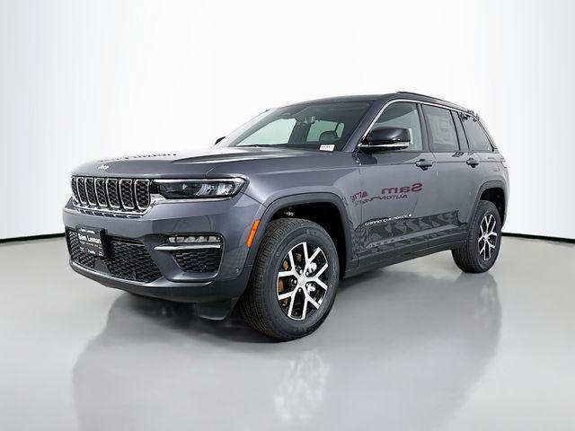 new 2025 Jeep Grand Cherokee car, priced at $45,505