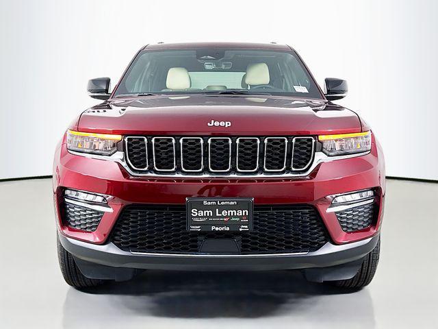 new 2025 Jeep Grand Cherokee car, priced at $39,495