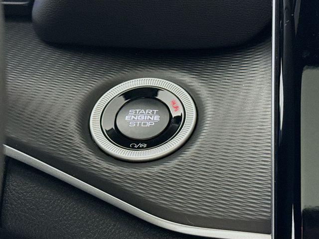 new 2025 Jeep Grand Cherokee car, priced at $37,170