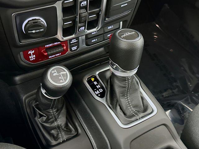 new 2025 Jeep Gladiator car, priced at $45,310