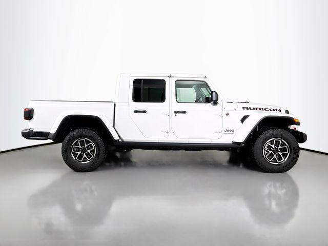 new 2025 Jeep Gladiator car, priced at $45,310