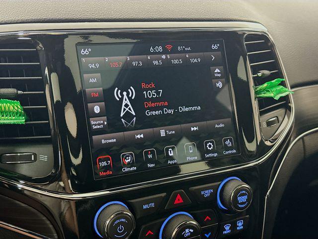 used 2022 Jeep Grand Cherokee car, priced at $29,495