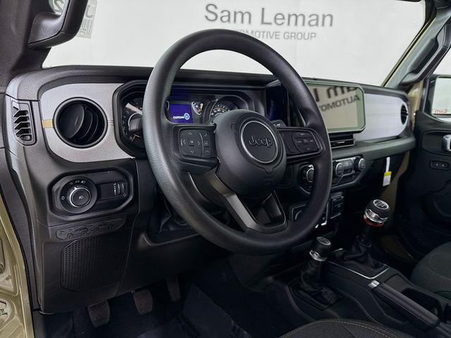 new 2025 Jeep Wrangler car, priced at $29,355