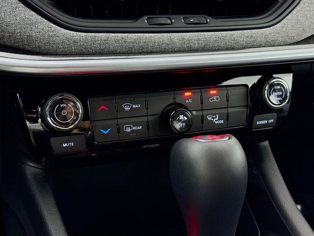 new 2025 Jeep Compass car, priced at $25,760