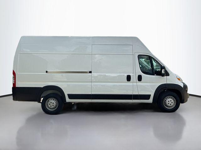 new 2024 Ram ProMaster 3500 car, priced at $52,305