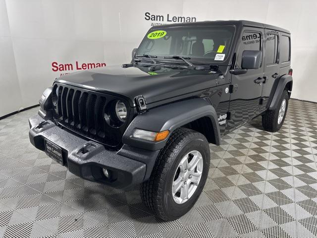 used 2019 Jeep Wrangler Unlimited car, priced at $27,400