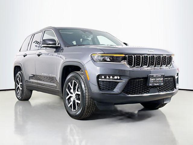 new 2025 Jeep Grand Cherokee car, priced at $43,010