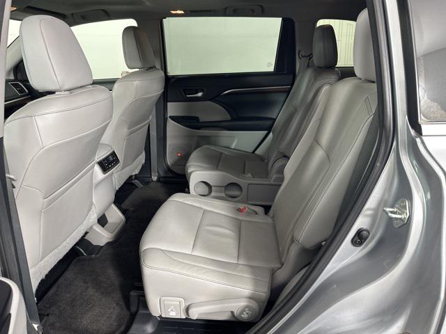 used 2015 Toyota Highlander car, priced at $16,900