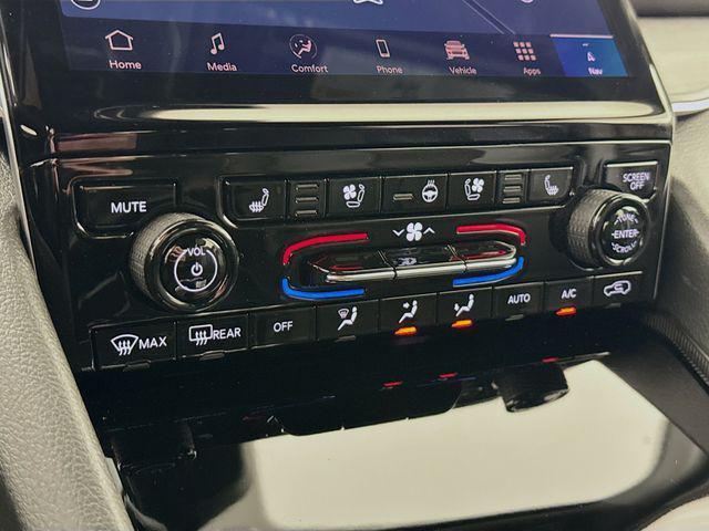 new 2025 Jeep Grand Cherokee L car, priced at $49,665