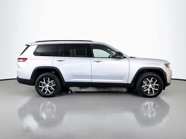 new 2025 Jeep Grand Cherokee L car, priced at $52,245