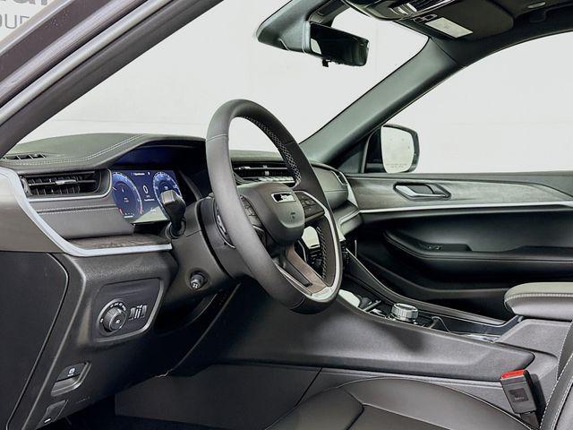 new 2025 Jeep Grand Cherokee L car, priced at $47,535