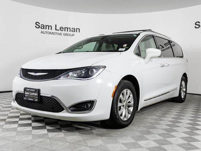 used 2018 Chrysler Pacifica car, priced at $13,200