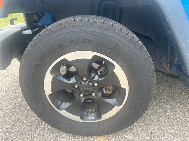 used 2015 Jeep Wrangler car, priced at $14,400