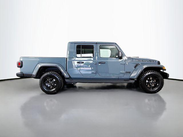 new 2025 Jeep Gladiator car, priced at $41,355