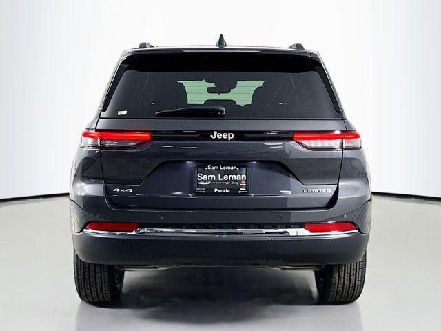 new 2025 Jeep Grand Cherokee car, priced at $42,010