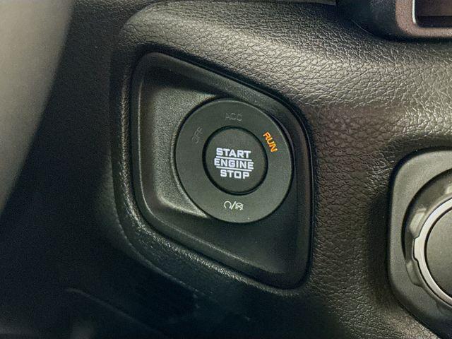new 2025 Jeep Wrangler car, priced at $51,370