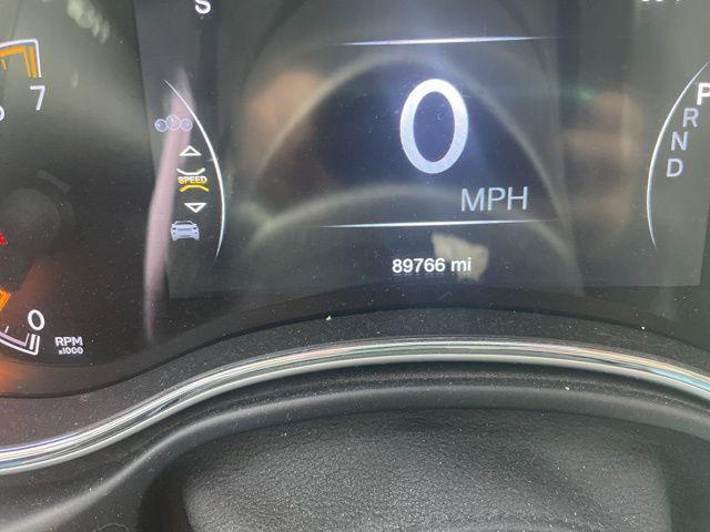 used 2021 Jeep Grand Cherokee car, priced at $28,975