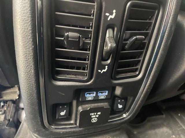 used 2021 Jeep Grand Cherokee car, priced at $28,975