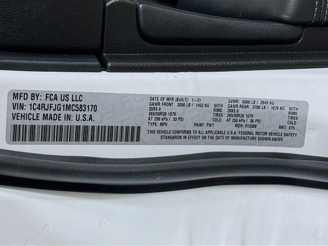 used 2021 Jeep Grand Cherokee car, priced at $27,995