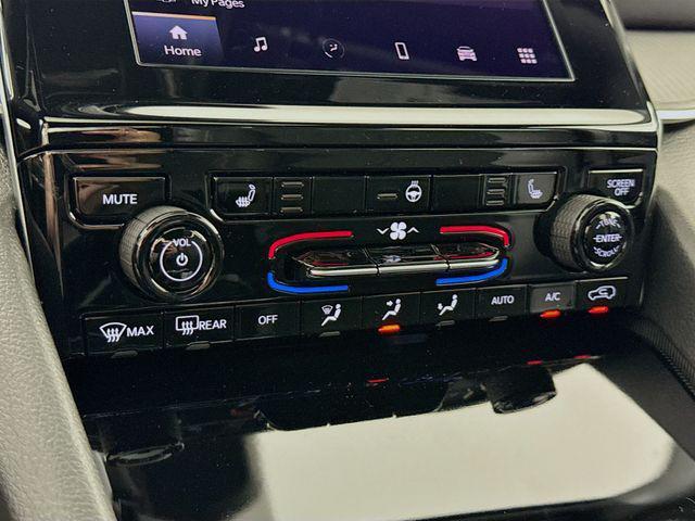 new 2025 Jeep Grand Cherokee car, priced at $39,230