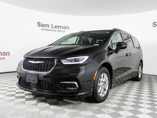 used 2021 Chrysler Pacifica car, priced at $22,900