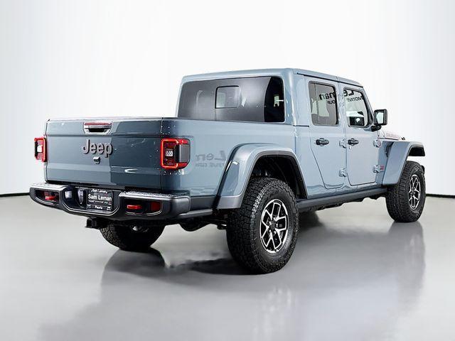 new 2025 Jeep Gladiator car, priced at $45,905