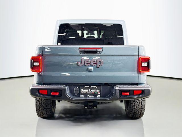 new 2025 Jeep Gladiator car, priced at $45,905