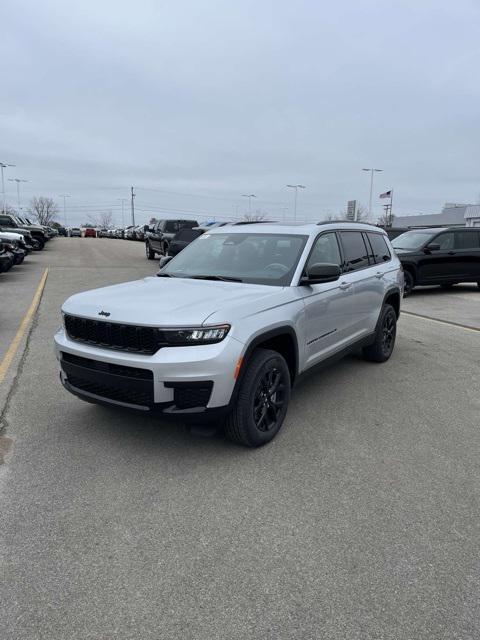 new 2025 Jeep Grand Cherokee L car, priced at $39,530