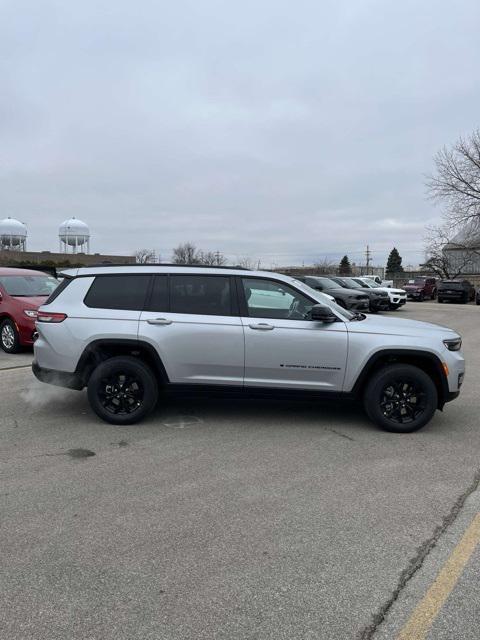 new 2025 Jeep Grand Cherokee L car, priced at $39,530