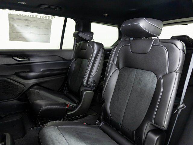 new 2025 Jeep Grand Cherokee L car, priced at $40,530