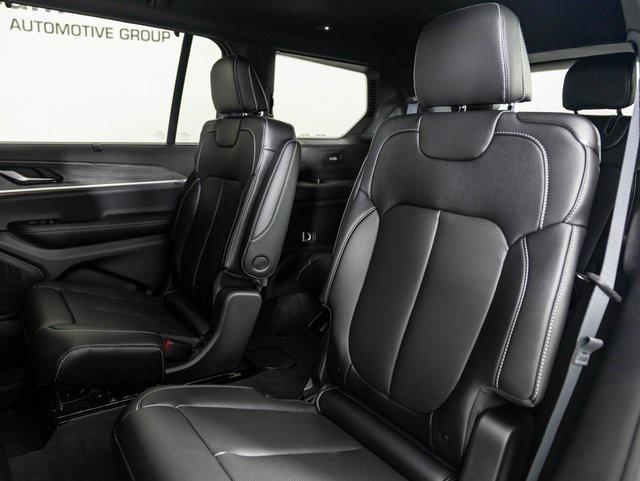 new 2024 Jeep Grand Cherokee L car, priced at $49,555