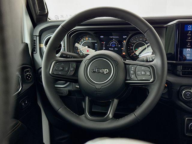new 2025 Jeep Gladiator car, priced at $39,760