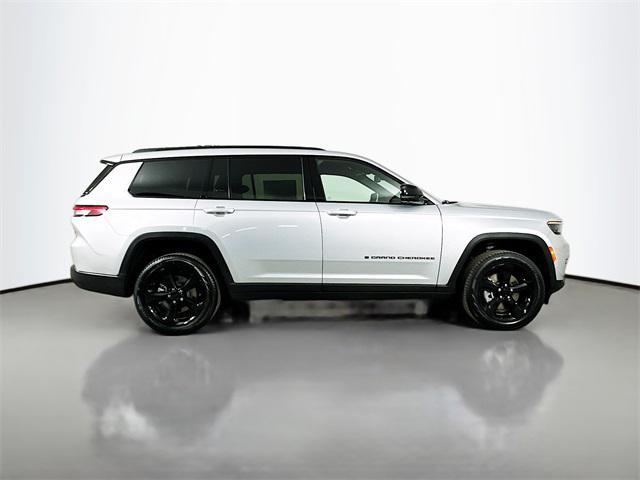 new 2025 Jeep Grand Cherokee L car, priced at $50,555