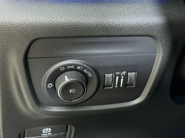new 2025 Jeep Grand Cherokee car, priced at $55,175