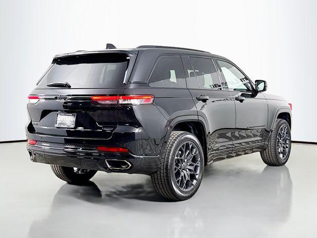 new 2025 Jeep Grand Cherokee car, priced at $56,675