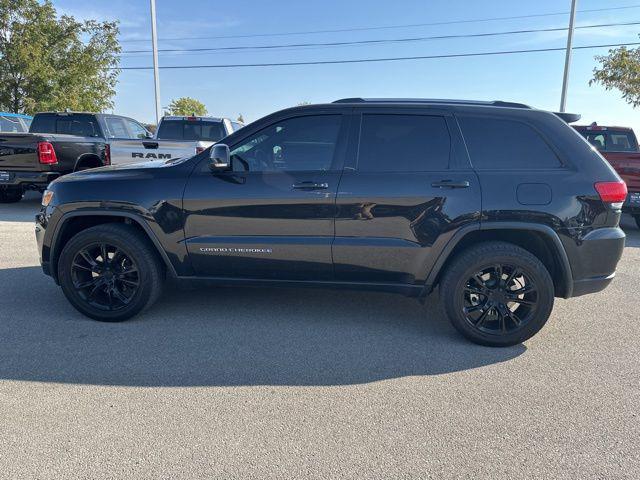 used 2016 Jeep Grand Cherokee car, priced at $12,900
