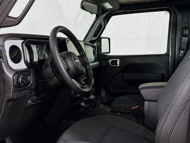 new 2025 Jeep Wrangler car, priced at $33,150