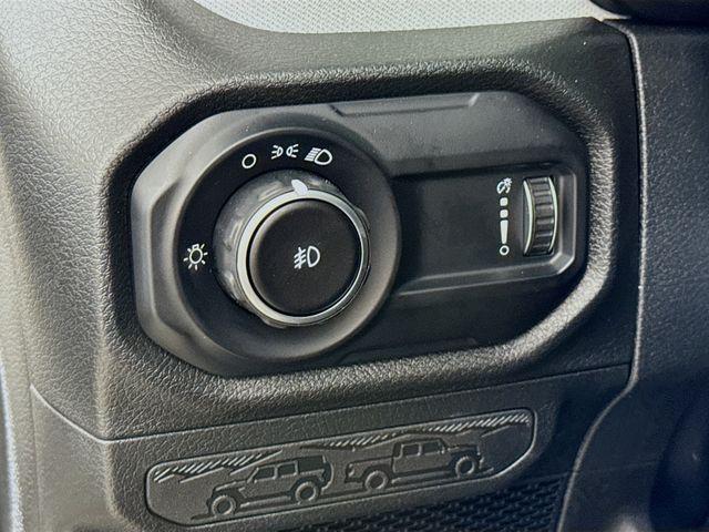 new 2025 Jeep Wrangler car, priced at $33,150