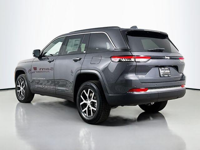 new 2025 Jeep Grand Cherokee car, priced at $40,495