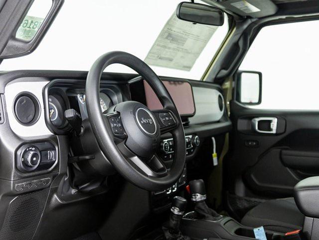 new 2025 Jeep Wrangler car, priced at $31,550